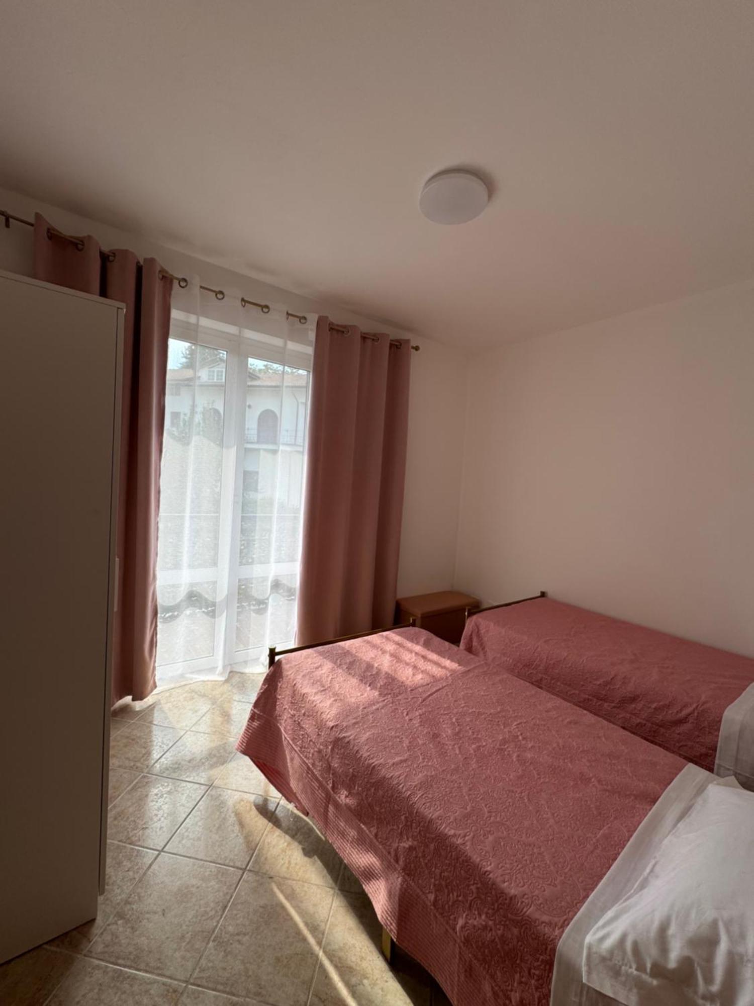 Serravalle Shop&Stay Serravalle Scrivia Exterior foto